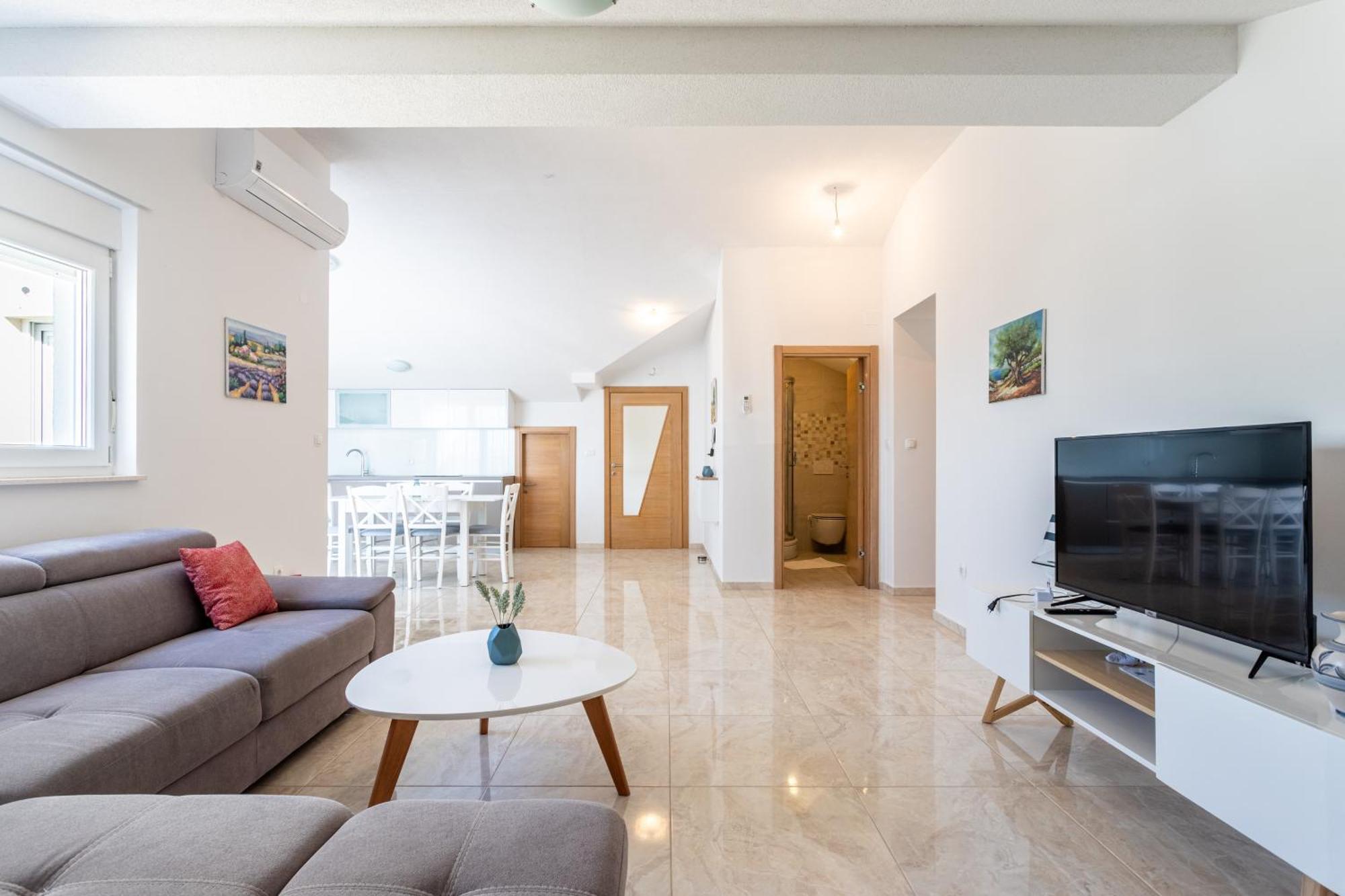 Villa Ana Perfect For Families With Kids And Groups,House With Heated Pool Ποντστράνα Εξωτερικό φωτογραφία